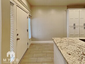 1401 I St in Sacramento, CA - Building Photo - Building Photo
