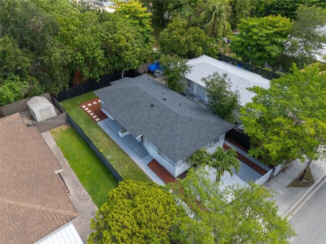 171 NW 56th St in Miami, FL - Building Photo - Building Photo