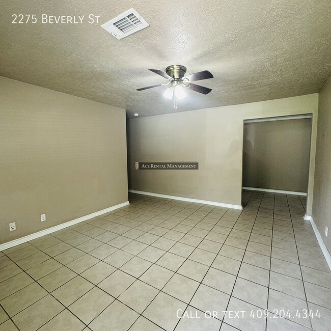 2275 Beverly St in Bridge City, TX - Building Photo - Building Photo