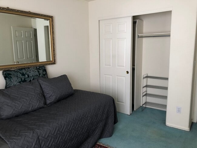 12781 Yates Cir in Broomfield, CO - Foto de edificio - Building Photo