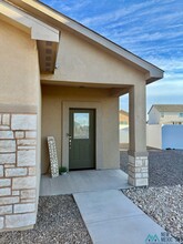 2509 W Ray Ave in Artesia, NM - Building Photo - Building Photo
