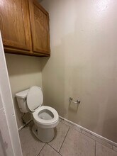 212 W Val Verde Cir in Keene, TX - Building Photo - Building Photo