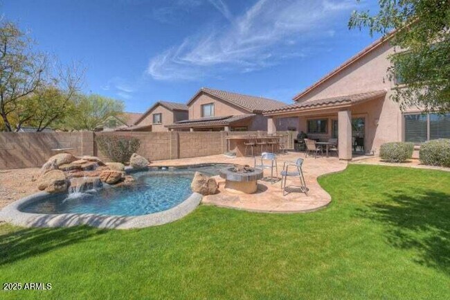 10429 E Hillery Dr in Scottsdale, AZ - Building Photo - Building Photo