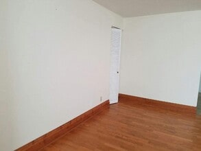 5795 Pershing Ave in St. Louis, MO - Building Photo - Building Photo