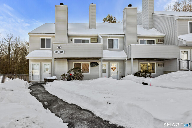 187 Lovers Ln in Torrington, CT - Building Photo - Building Photo