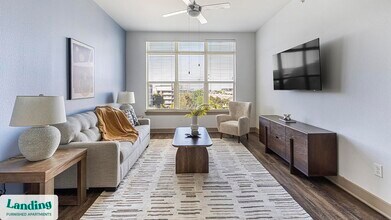 5005 Galleria Dr, Unit 1211 in Farmers Branch, TX - Building Photo - Building Photo