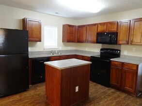 418 Dovetail Cir in Summerville, SC - Building Photo - Building Photo