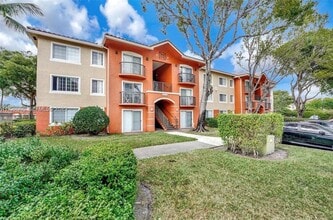 4195 N Haverhill Rd in West Palm Beach, FL - Foto de edificio - Building Photo