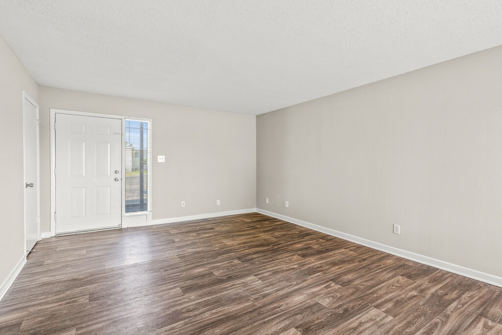 Sandstones Apartments in Pensacola, FL