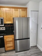 1228 S Military Trail, Unit 2121 in Deerfield Beach, FL - Foto de edificio - Building Photo
