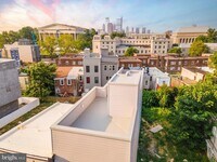 2120 Master St photo'
