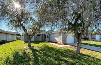 281 Chicago Woods Cir in Orlando, FL - Building Photo - Building Photo