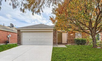 2210 Sumac Dr in Forney, TX - Building Photo