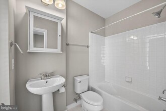930 Pete Jones Way in Alexandria, VA - Building Photo - Building Photo