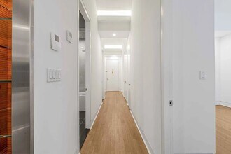 640 Broadway in New York, NY - Foto de edificio - Building Photo