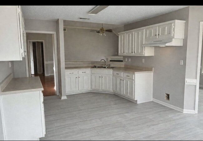 3806 Beatrice Cove in Bartlett, TN - Building Photo - Building Photo