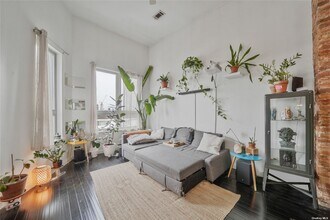 1312 Putnam Ave-Unit -3 in Brooklyn, NY - Building Photo - Building Photo