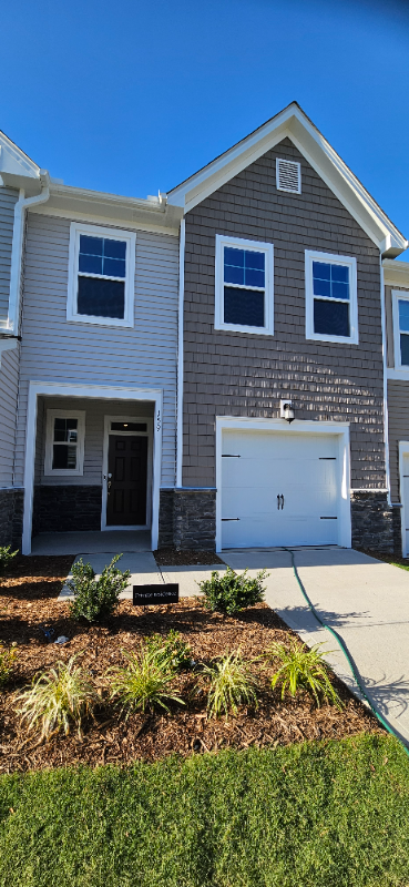 159 Aster Bloom Ln in Raleigh, NC - Building Photo - Building Photo