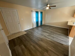 1512 Perkins St in Greensboro, NC - Building Photo - Building Photo