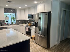 5419 Avenue E in Bokeelia, FL - Building Photo - Building Photo