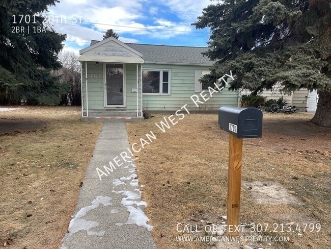 property at 1701 20th St