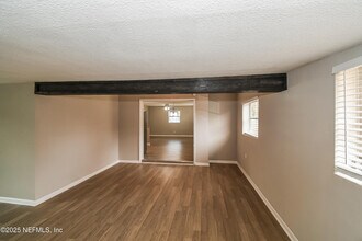 335 Bonnlyn Dr in Orange Park, FL - Building Photo - Building Photo