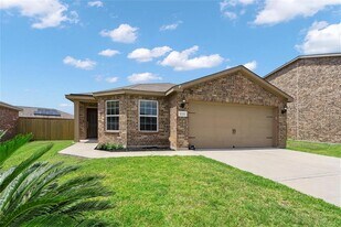 12221 Seacrest Ln in Texas City, TX - Building Photo