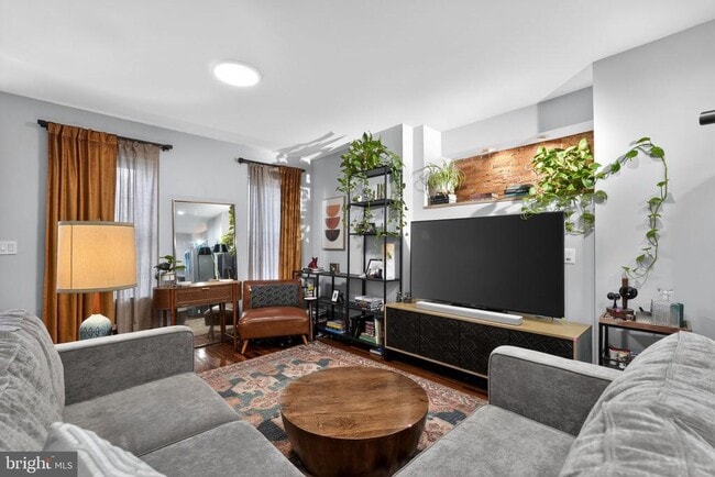 1616 Webster St in Philadelphia, PA - Building Photo - Building Photo