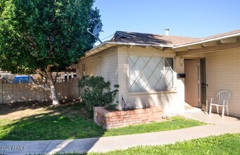 3426 N Miller Rd in Scottsdale, AZ - Building Photo - Building Photo