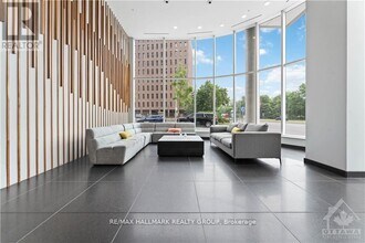 805-2805 Carling Ave in Ottawa, ON - Building Photo - Building Photo