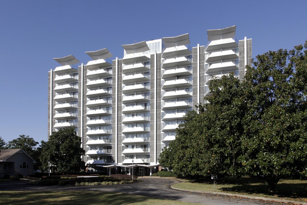 Imperial House Apartments in Nashville, TN - Foto de edificio
