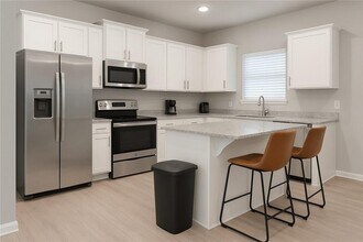 1237 N Sicily Ln in Fayetteville, AR - Building Photo - Building Photo