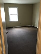 12058 Abby Rd, Unit 1st Floor in Philadelphia, PA - Foto de edificio - Building Photo