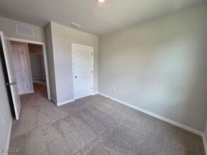 8113 Haley Crk Wy in Lehigh Acres, FL - Building Photo - Building Photo