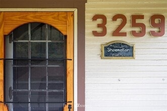 3259 Valley Hwy in Deming, WA - Building Photo - Building Photo