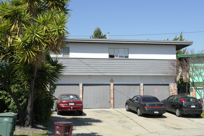 2524 Denning Ct in Castro Valley, CA - Building Photo - Building Photo