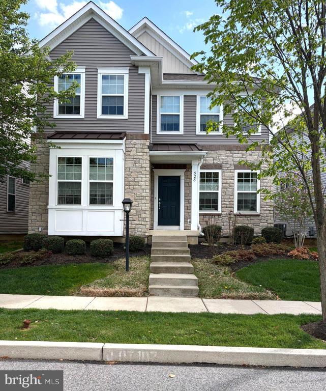 property at 528 Kerry Ct