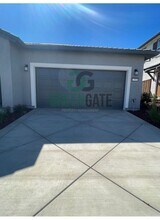 2896 Dapper St in Tracy, CA - Building Photo - Building Photo