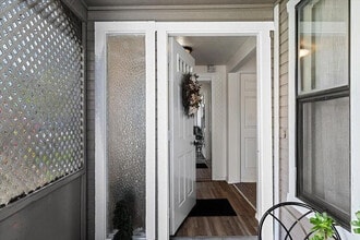 1405 Sacramento St, Unit Main House in Escalon, CA - Foto de edificio - Building Photo