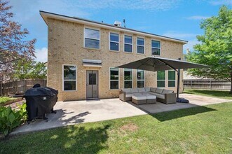 8408 Island Ct in Fort Worth, TX - Foto de edificio - Building Photo