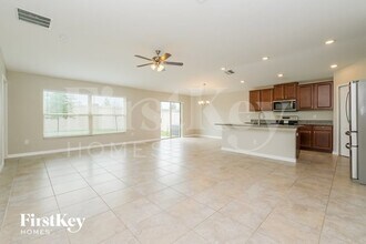 6117 Tremeza Pl in Palmetto, FL - Building Photo - Building Photo