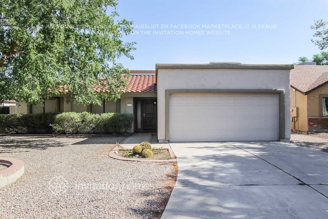 4415 W Acoma Dr in Glendale, AZ - Building Photo