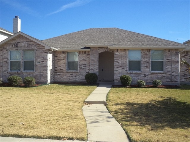 property at 2806 Lake Terrace Dr