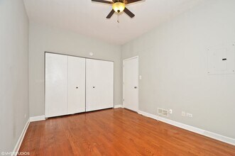 4055 N Sheridan Rd, Unit 1F in Chicago, IL - Foto de edificio - Building Photo