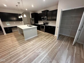 3700 Cross Timber Ln in Apex, NC - Foto de edificio - Building Photo