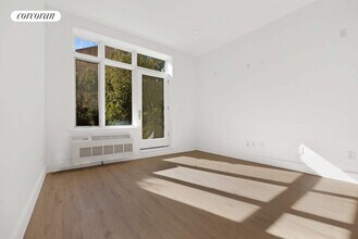330 E 119th St in New York, NY - Building Photo - Building Photo