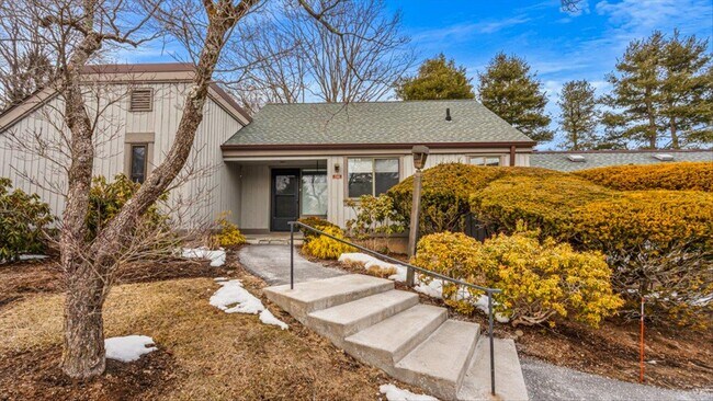234 Heritage Hills in Somers, NY - Building Photo - Building Photo