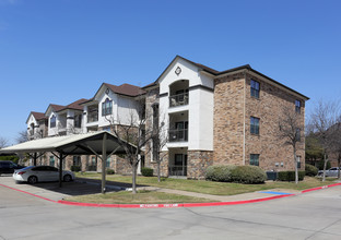 The Abram in Garland, TX - Building Photo - Building Photo