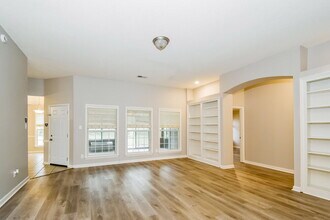 4480 Glenchase Dr in Bartlett, TN - Building Photo - Building Photo