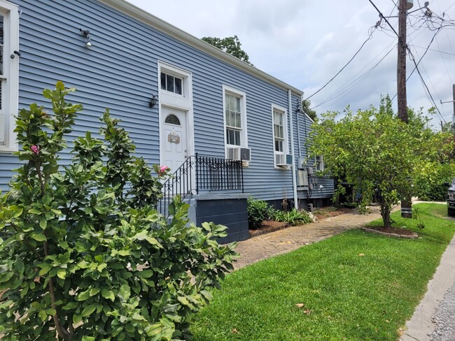 3501 Annunciation St, Unit 1